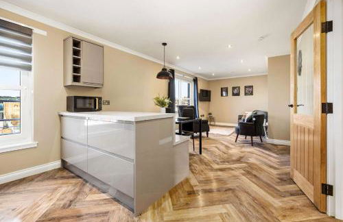 Outstanding 2BD Apt - Ferry Terminal & Free Parking - Foto 8