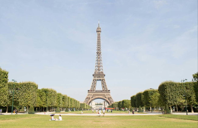 Eiffel Tower Guided Tour + Versailles Day Trip by Train - Photo 2