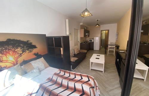 LARRA LA MEJOR OPCION PARA VER LA WARNER - Foto 2