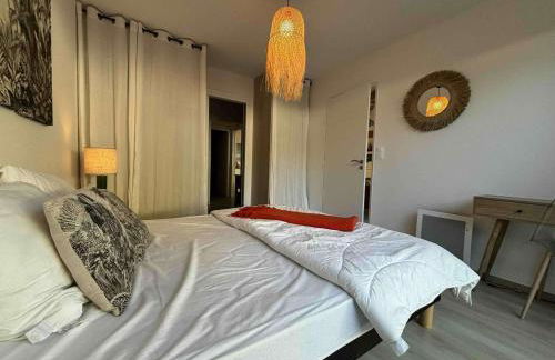 Maison contemporaine avec piscine privée à Saint-Denis-d'Oléron - FR-1-246A-243 - Foto 21