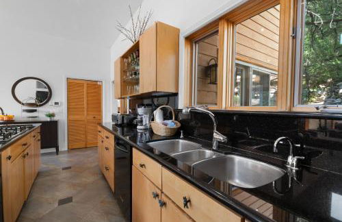 Amazing Grace - Zen mountain retreat with lake views - Foto 10