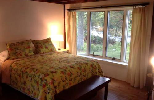 Secluded Cabin with Gorgeous Views near Stockbridge in the Berkshires of Massachusetts - Foto 11