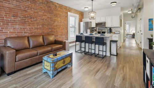 downtown Indy with Fire Pit and Free Parking - Foto 5