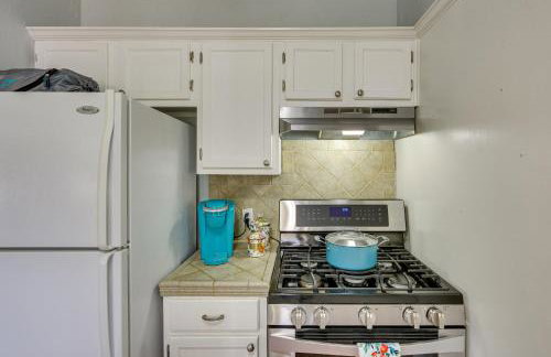 The Pink Azalea - Tyler Home with Yard and Patio! - Foto 12