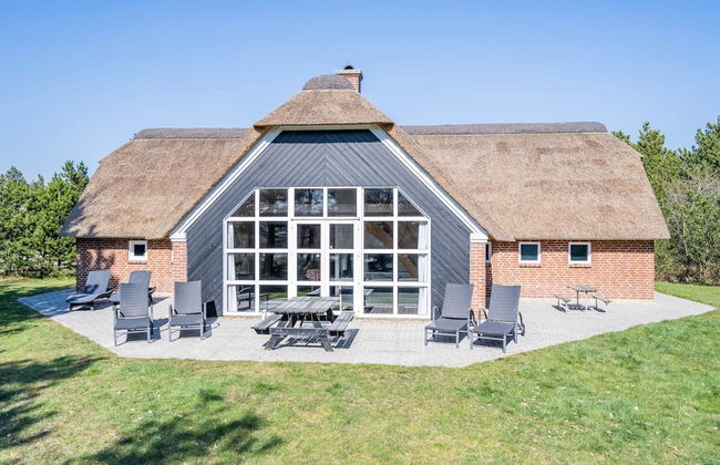 10 Person Holiday Home in Norre Nebel - Foto 1