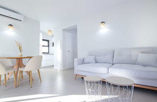 Linda Vista Beach Apartment - Photo 8