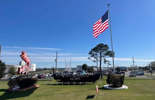 Walk to downtown seafood market Bay views - Foto 32