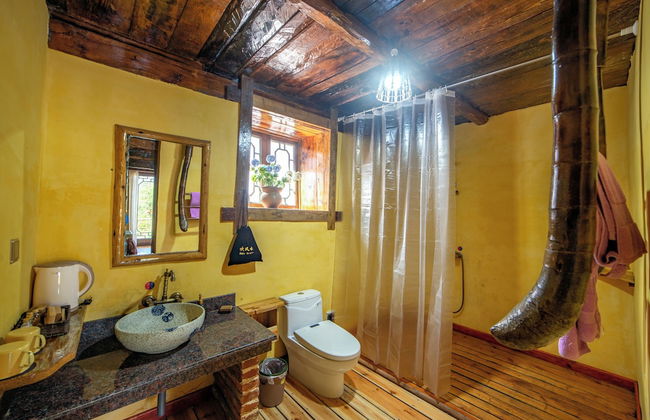 Glass Inn - Photo 23