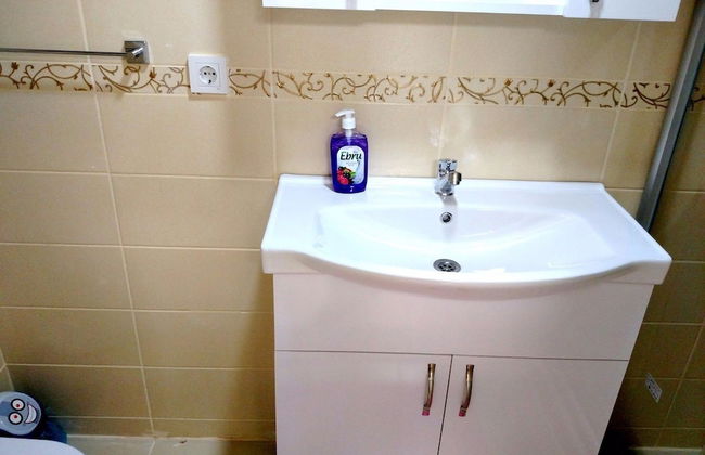 Cemed House - Photo 36