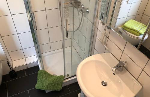 Für aktive Reisende mein Aparthotel Ochsenfurt mit Terrasse, ideal for long stay, relocation - Foto 8