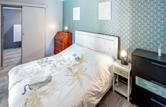 Holiday Home in Orange With Private Pool - Foto 2