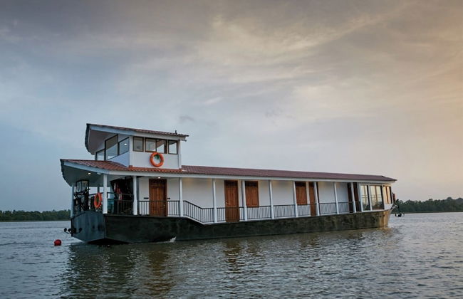 Marina by DAE - Photo 3