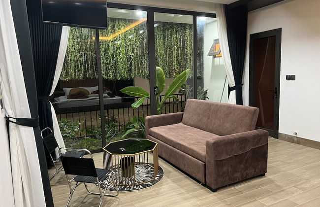 HALO ME Villa - Photo 22