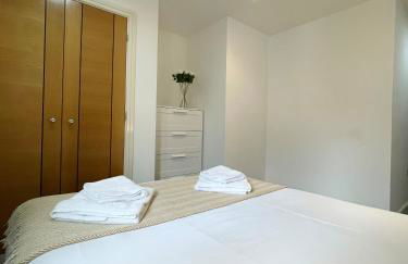 Blue Sky Apartments@ Abbots Yard, Guildford - Foto 20