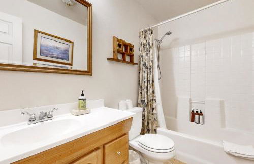 Little Pinecone Retreat - Photo 29