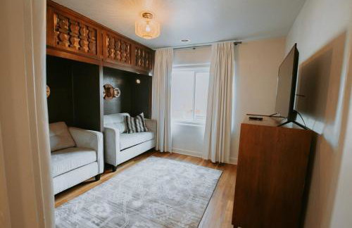 Grandma's Old Town Adobe House! Private Hot Tub-Close to Old Town-Pet Friendly-No Pet Fee! - Foto 37