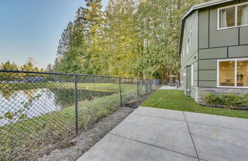 Waterfront Patio! Stylish Family Home in Everett - Photo 41