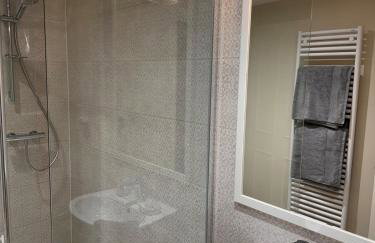 Unique garden flat in converted chapel - Hungerford - Foto 6