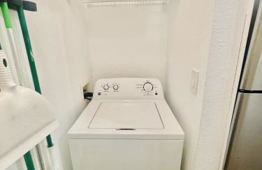 Cozy Condo Minutes Away From Disney - Foto 30