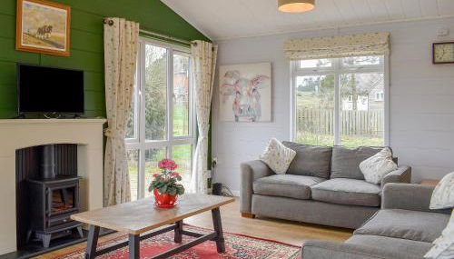 Buckland Lodge - Photo 2