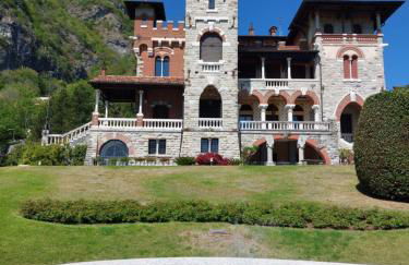 CHARMING APARTMENT LAKE FRONT - Foto 1