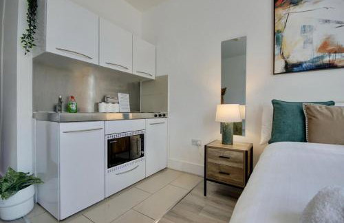 Aylward queen street apartments S16 near Gunwharf Quays - Foto 1