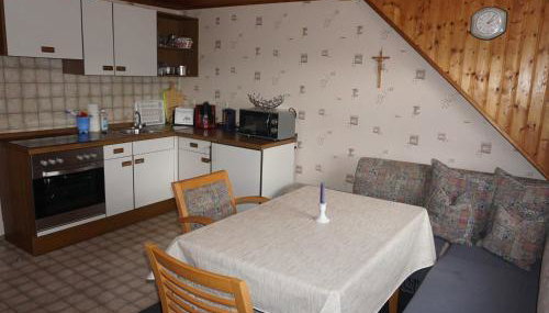 Haus Burgblick - Foto 5, stove, minibar