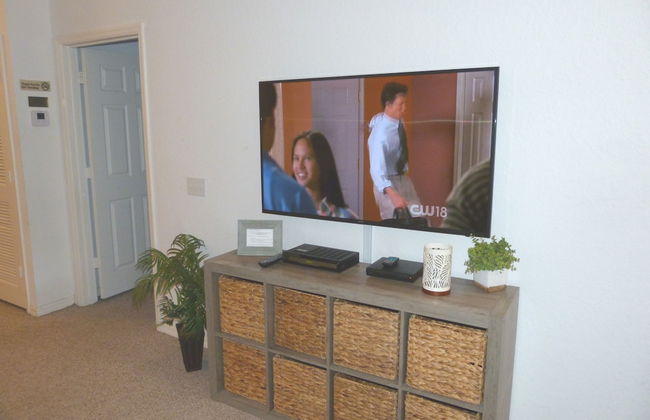 Near Theme Parks! Gorgeous 3 BR Town Home, Splash Park, Pool, Lake, And More! - Foto 17