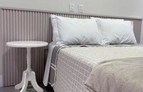 Novíssimo! Charmoso e a 3 minutos a pé da praia - Foto 18