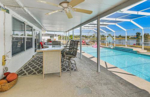 Fishing Dock & Grill: Pet-Friendly North Port Home - Foto 25