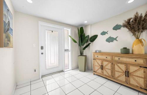 Beach Home Estate I Pool & Ocean - Foto 12