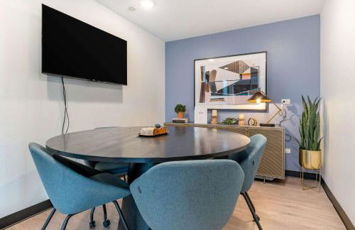 Brand New 2BR Chicago City Escape - Foto 33