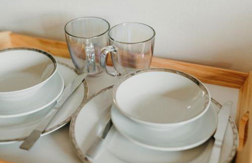 Luxury Private Suite-Parking, Courtyard & Wi-Fi - Foto 8