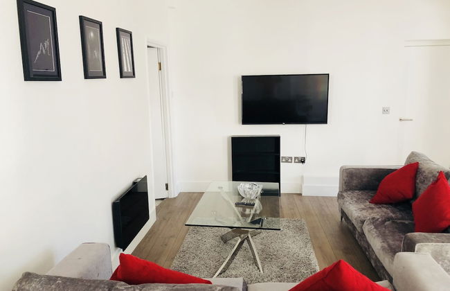 Spacious & Modern 2 Bed Apartment at Knightsbridge London - Photo 14