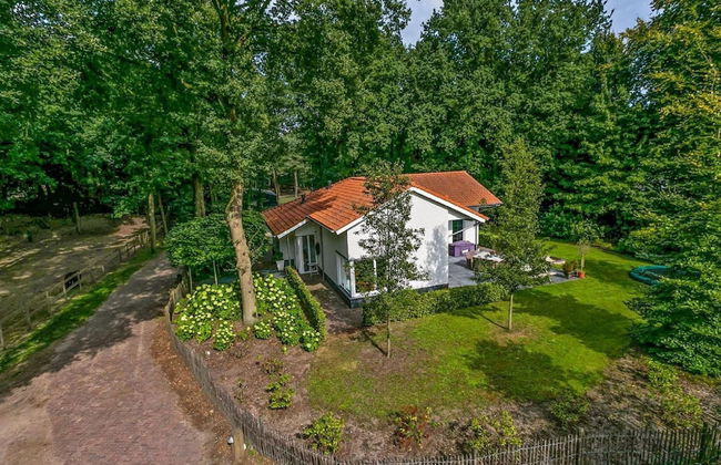 Spacious Family Villa Uden - Photo 52