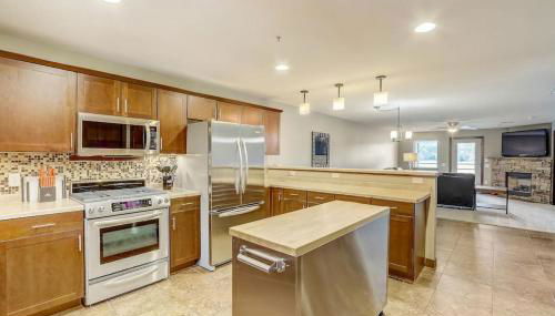 WFC IV Adults or Families Lakefront View - Foto 2