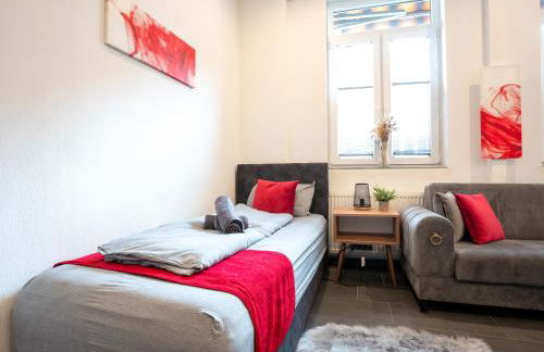 Serviceroom24 - Space in Recklinghausen Hoch WLAN - Smart-TV - 24-7 Check-in und Küche - Foto 4