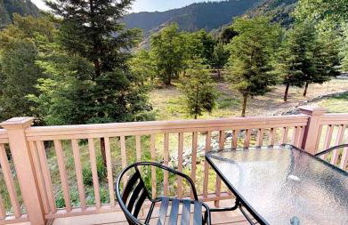 Charming Cottage Rental with Fabulous Views of the Trinity River in Northern California - Foto 13