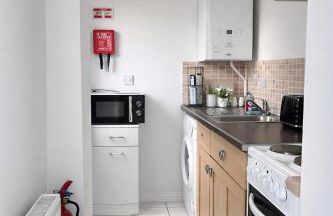 The Wavers Ideal for airport links NEC JLR - Foto 6