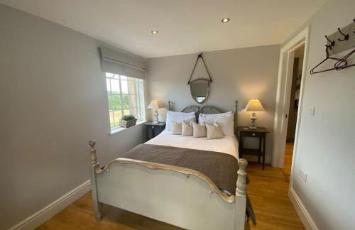 The Coach House - Photo 60