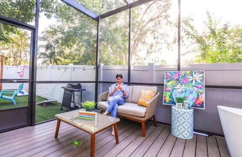 FunTropicalTinyHomeGolfCartLake - Foto 2