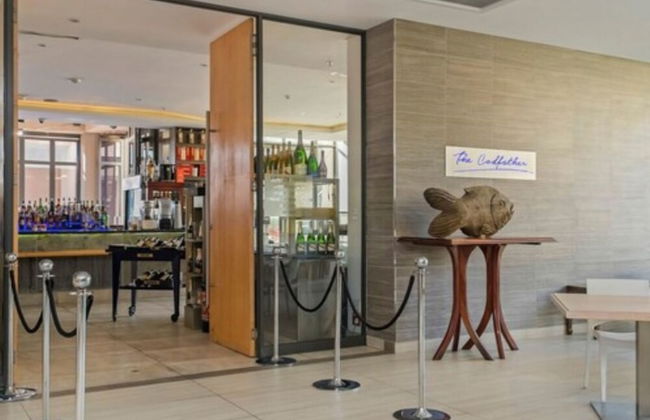 Sandton Skye Apartment - 616 - Photo 43