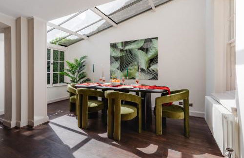 Design Haven! Big Group-Friendly 4BR City Escape in Waterloo's Coolest Corner - Foto 1