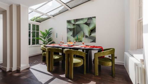 Design Haven! Big Group-Friendly 4BR City Escape in Waterloo's Coolest Corner - Foto 1