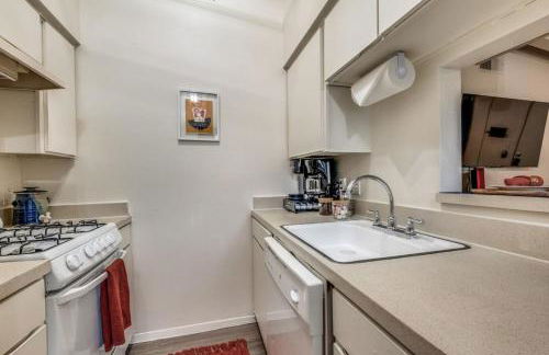 Austin Central Modern Comfort Pet-Friendly - Foto 8