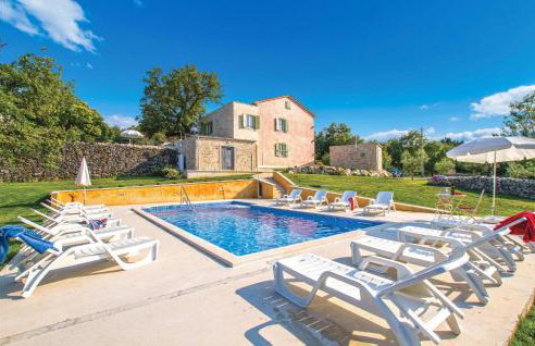 Awesome Home In Labin With Sauna - Photo 2