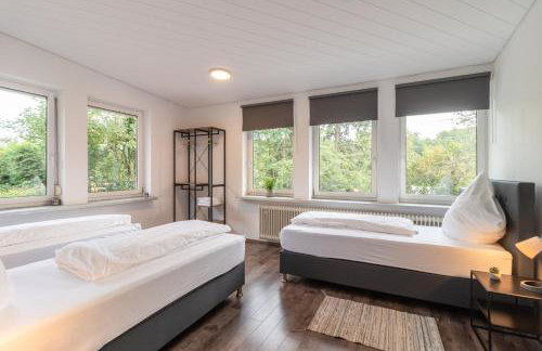 Berghof Wörner 2 Wohnungen für bis zu 20 Personen mit Balkon I Terrasse I 4 Bäder I NETFLIX I Ruhig und gemütlich wohnen - Foto 10