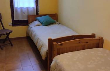 Casa adossada de camp prop de la Costa Brava - Foto 2