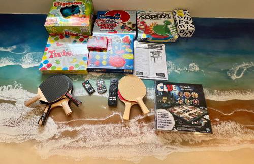 Beach House Cape May just 1 block from the Bay & a Short 5 minutes walk, Sleeps 19 - Foto 28