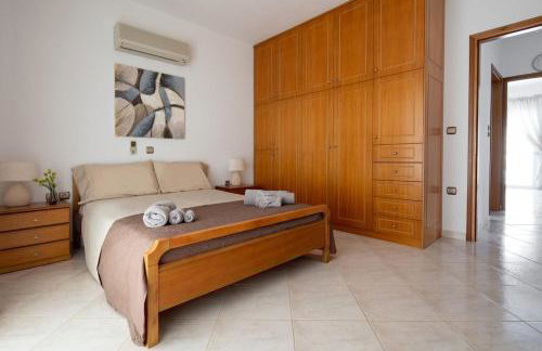 Iconic Villa With Private Pool and sea View - Foto 19